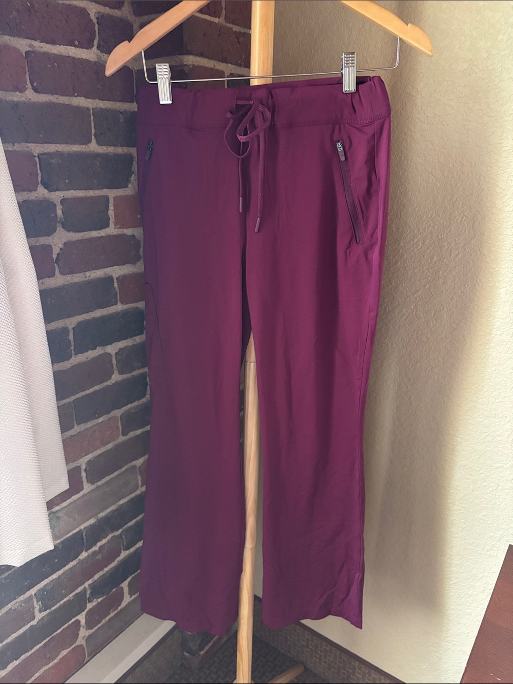Skechers Slip In Women's Plum Drawstring Active Scrub Pants Size PS